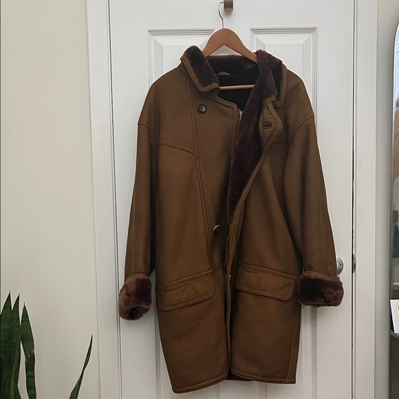 Orvis Jackets & Blazers - Orvis Luxurious Brown  Leather Coat with Lambs Wool Fur  Lining Size Large